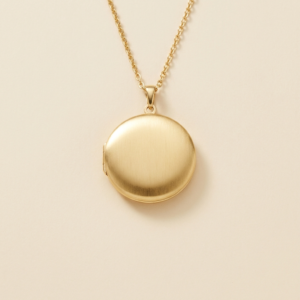 Collier Médaillon Gravé