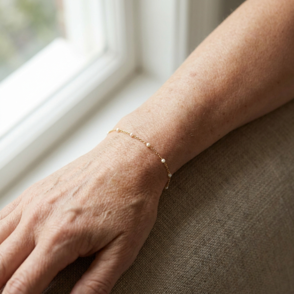 Bracelet gravé porté